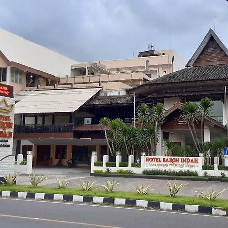 Hotel Baron Indah Surakarta  Bagian luar foto